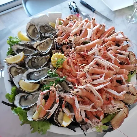 Lieu Unique Et Romantique Face Mer 3*